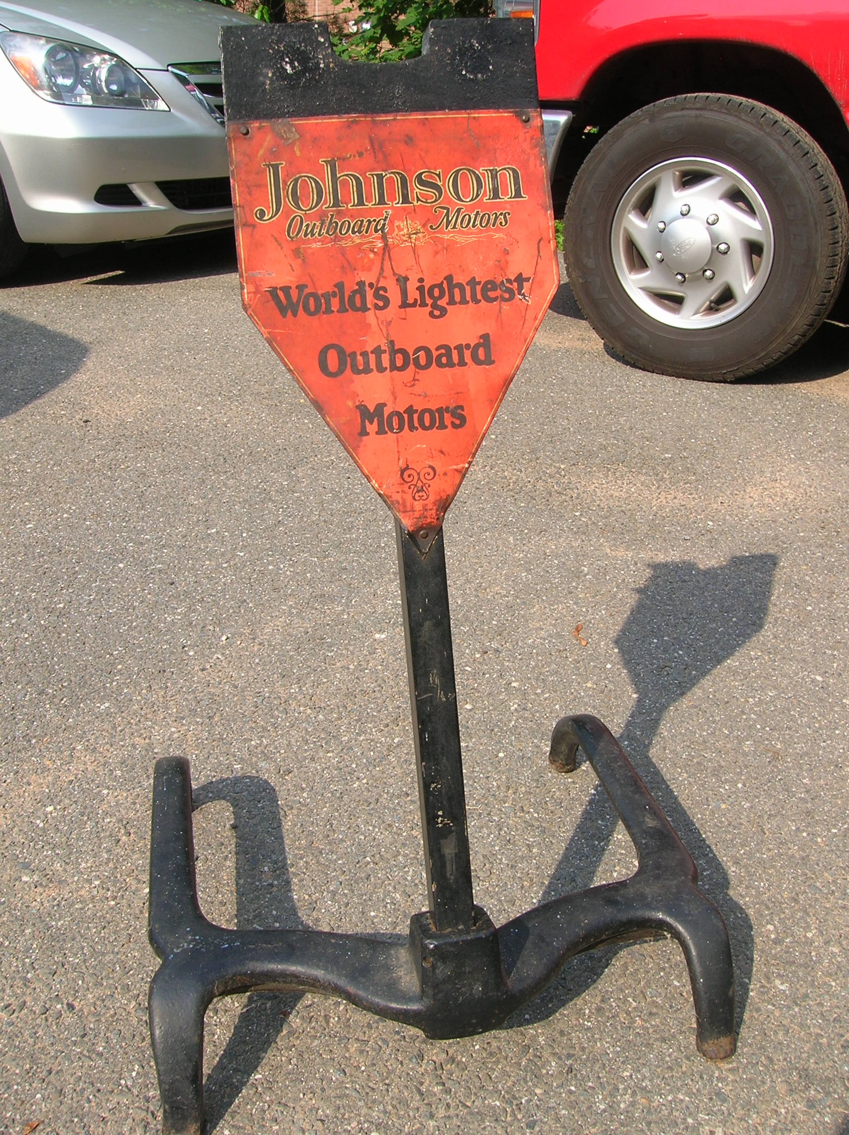 1920-s-cast-johnson-stand-color-antique-outboard-motor-club-inc